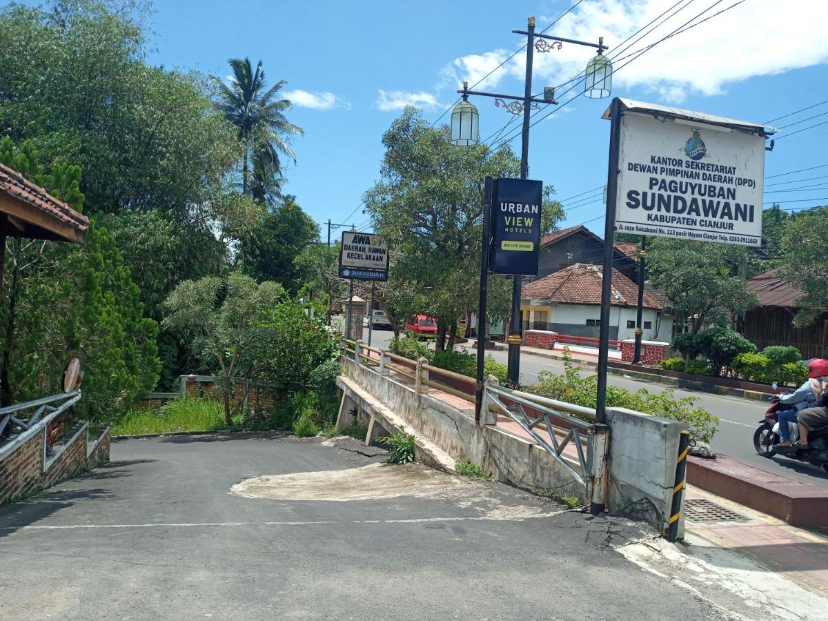 Urbanview Hotel Rio Life House Cianjur By Reddoorz エクステリア 写真